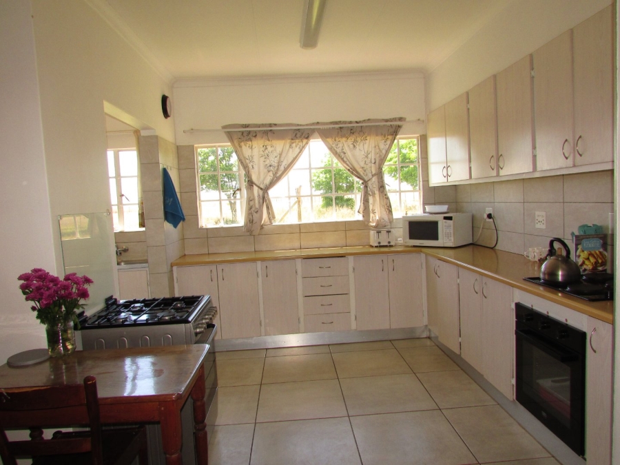 To Let Commercial Property for Rent in Sopieshoogte Sh Free State